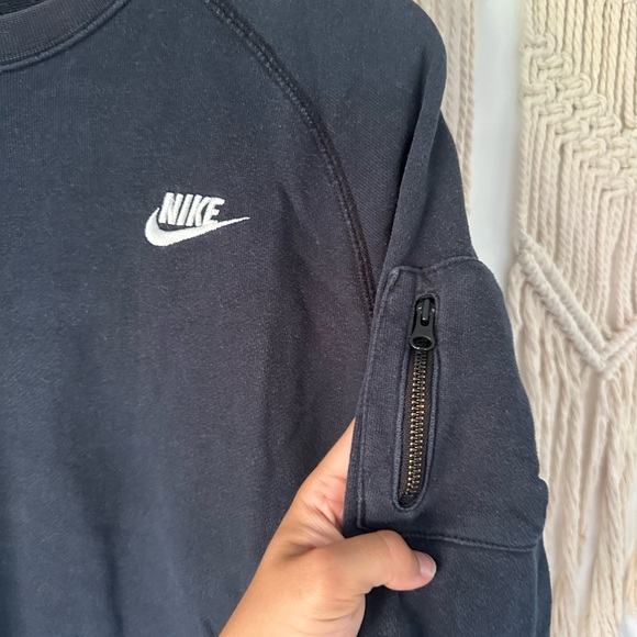 Nike Crewneck - Picture 3 of 5